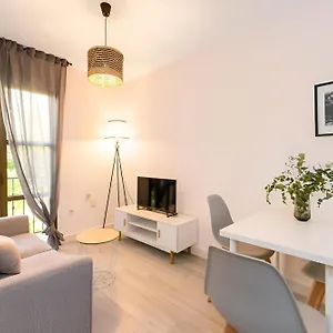 apartamentos-san-isidro.es-andalucia.com/